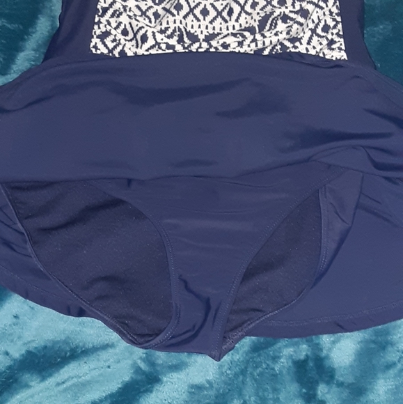 Tropical Escape Navy & White One Piece Swimsuit With Skirted Bottom - Picture 2 of 5
